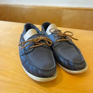 Aldo sperry-style leather boat shoes
